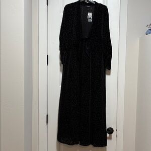 Torrid Black Mesh Burnout Kimono